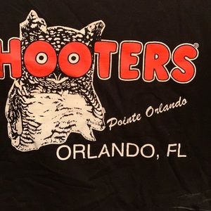 Hooters Shirts - Hooters Orlando Florida T-shirt Medium Hooters Shirts - Hooters Orlando Florida T-shirt Medium